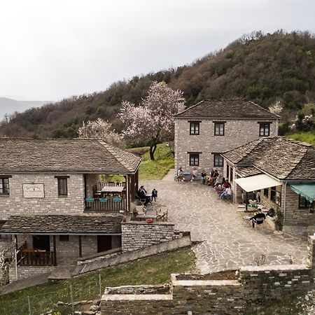 Agriogido - Rupicapra Villas パピンゴ エクステリア 写真