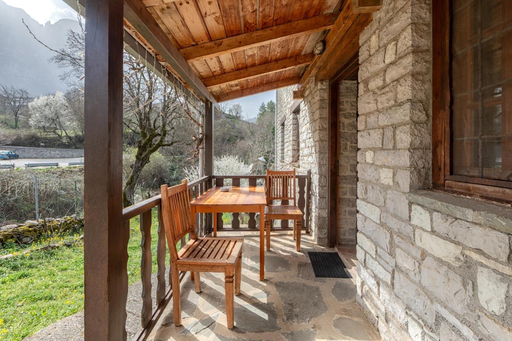 Agriogido - Rupicapra Villas パピンゴ エクステリア 写真